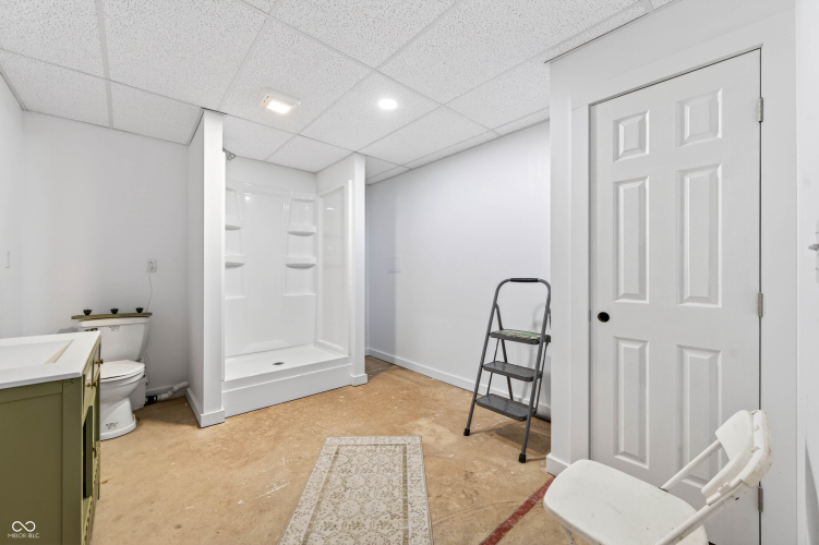 Listing Image 55