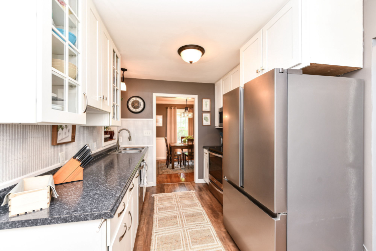 Listing Image 15