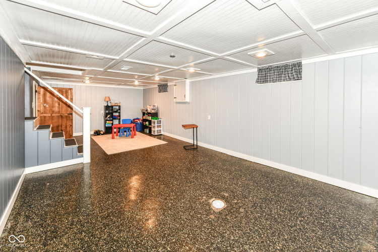 Listing Image 26