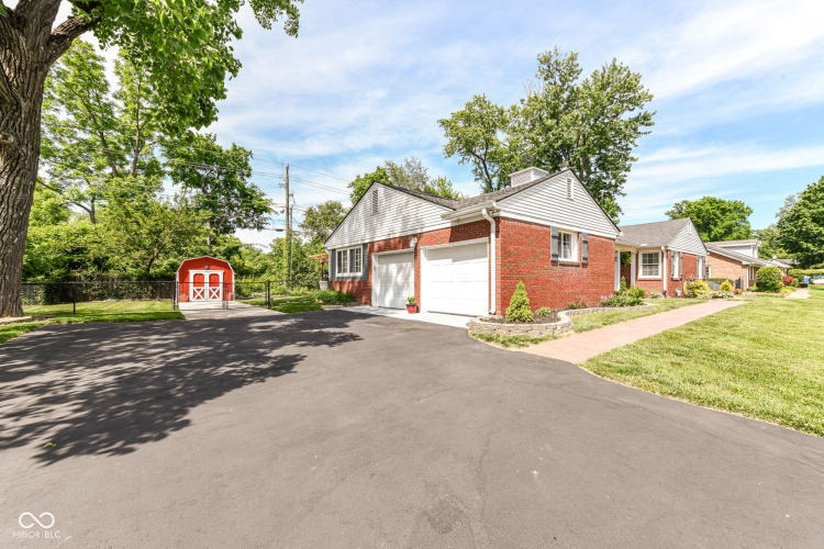 Listing Image 35