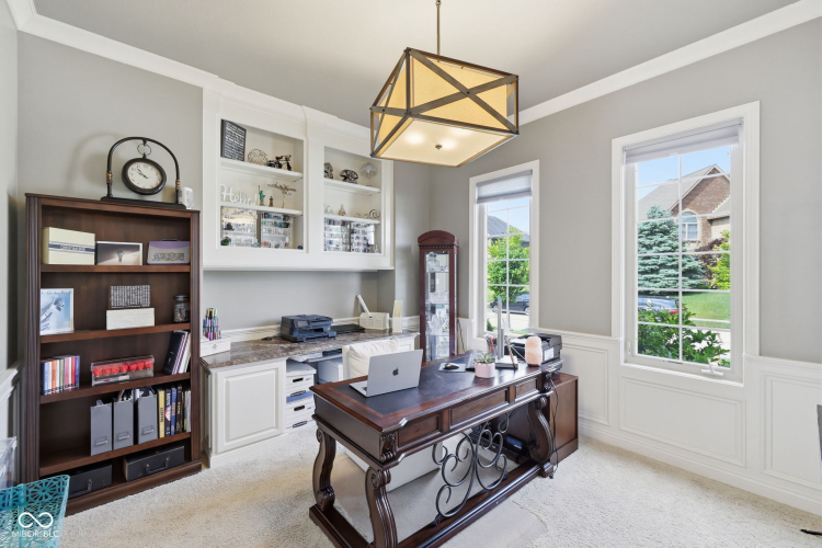 Listing Image 15