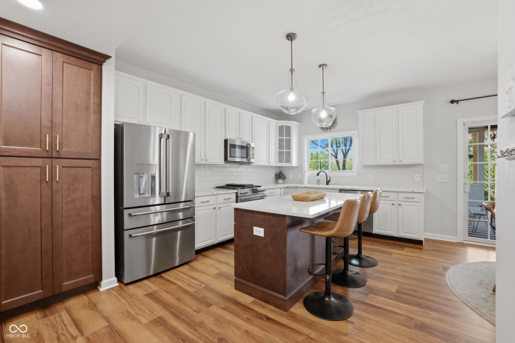 Listing Image 21