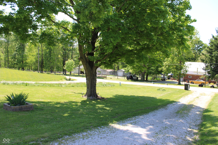 Listing Image 54