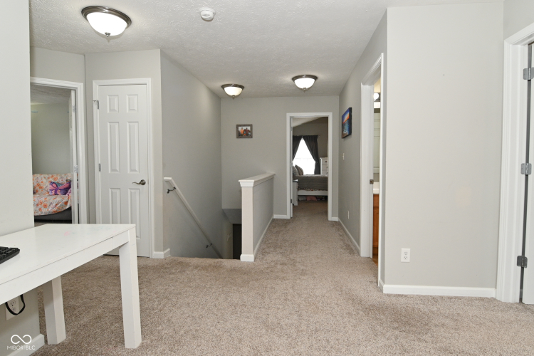 Listing Image 24