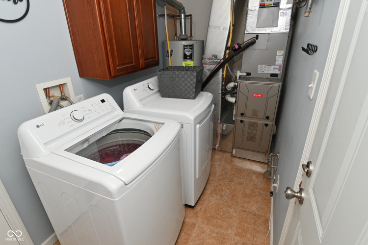 Listing Image 50