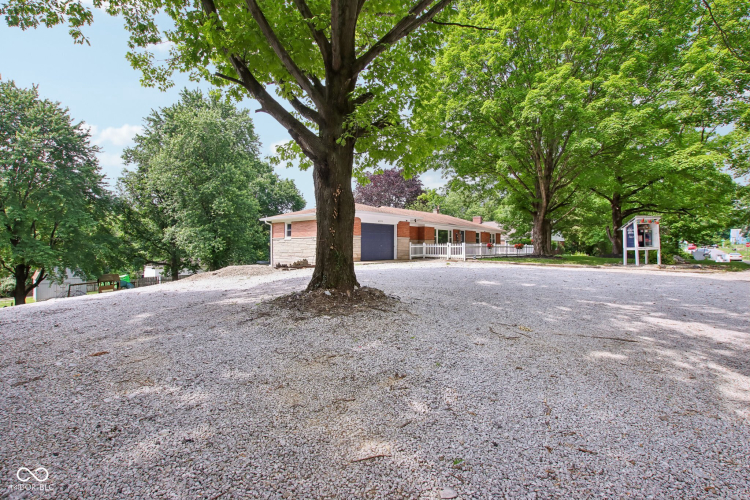 Listing Image 41