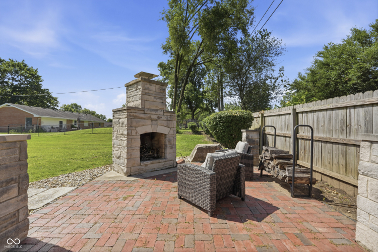Listing Image 28