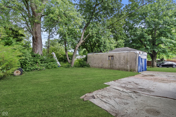 Listing Image 18