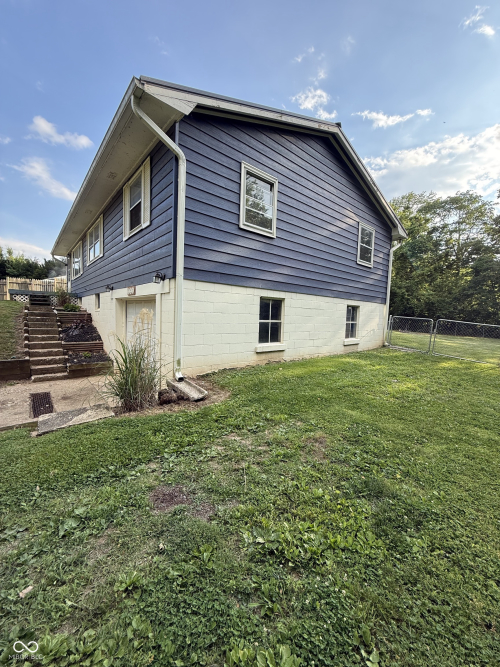 Listing Image 14
