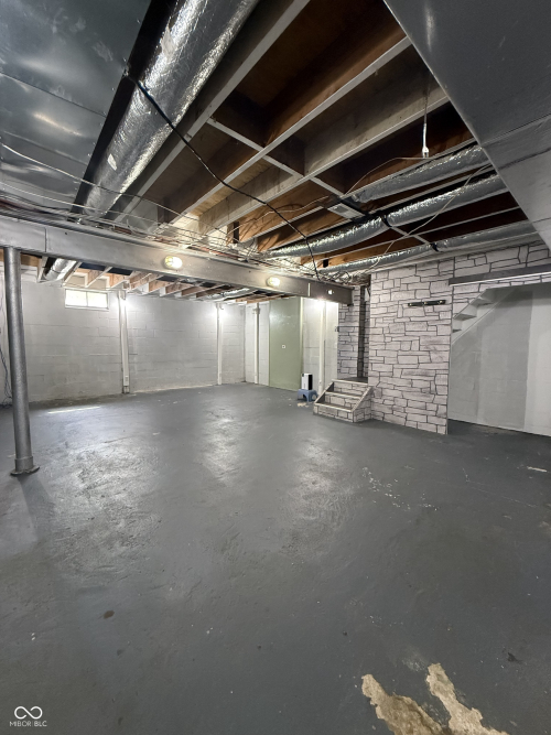 Listing Image 35