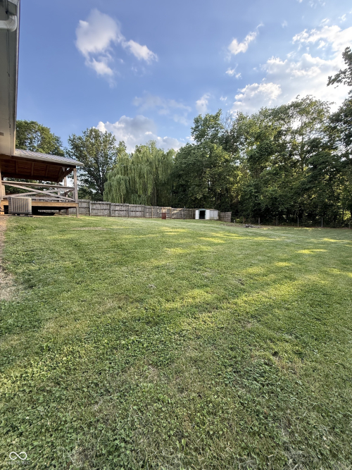 Listing Image 6