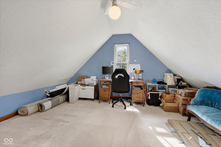 Listing Image 33