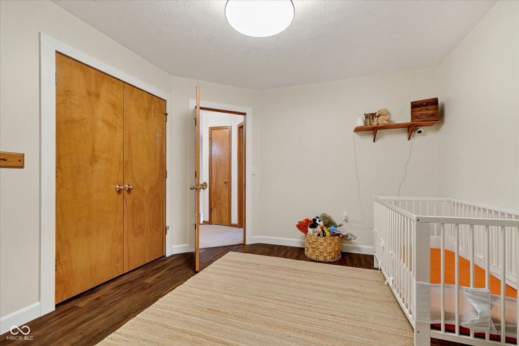 Listing Image 38