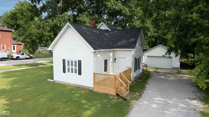 Listing Image 29