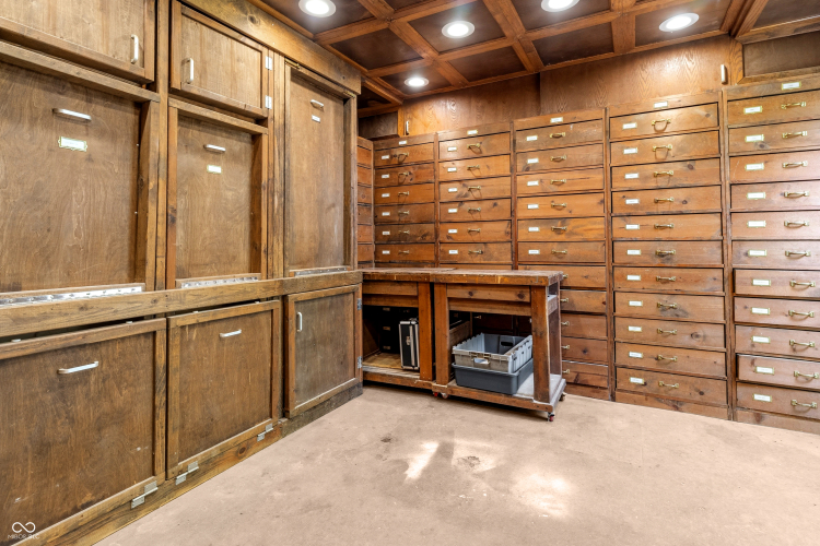 Listing Image 45