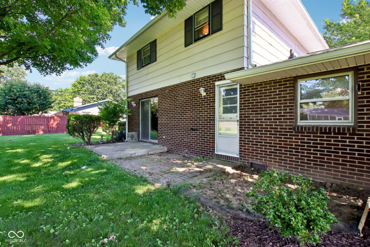 Listing Image 43