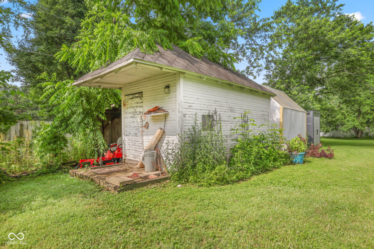 Listing Image 29