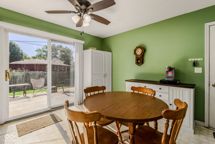 Listing Image 13