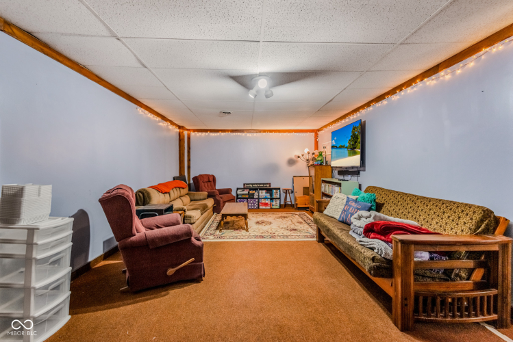 Listing Image 25