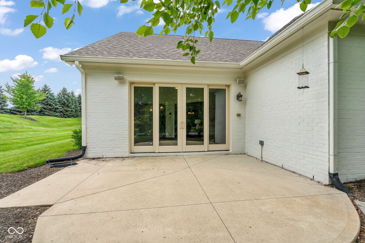 Listing Image 44