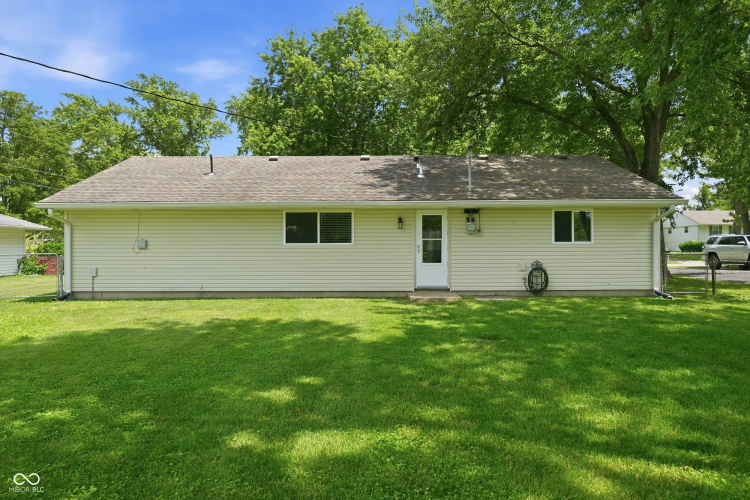 Listing Image 25