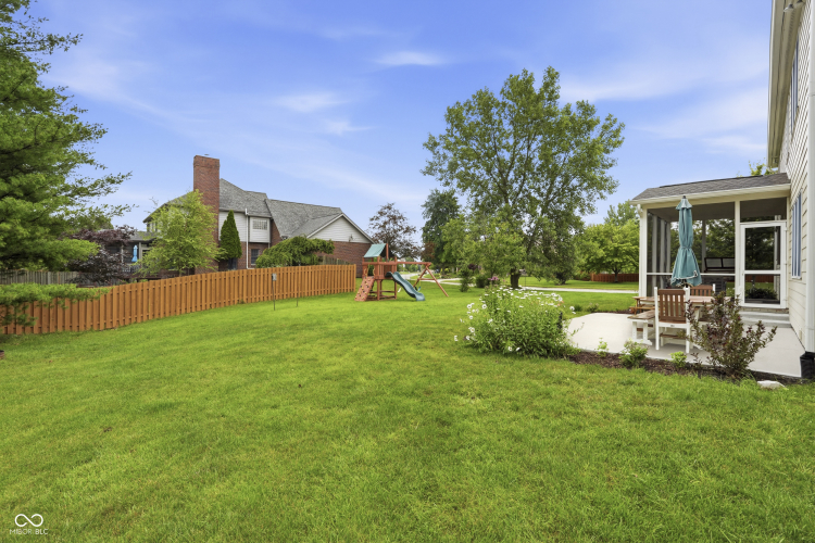 Listing Image 42