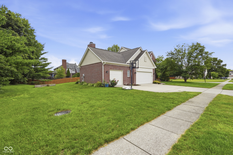 Listing Image 47