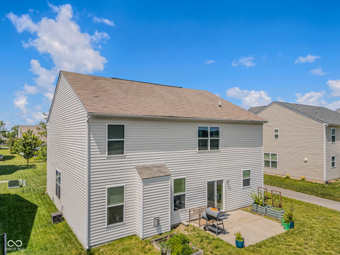 Listing Image 43