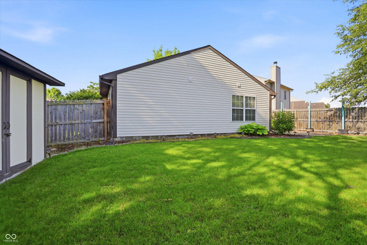 Listing Image 39