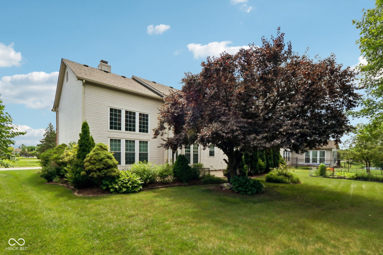 Listing Image 54