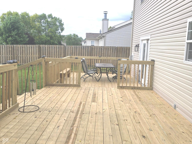 Listing Image 6