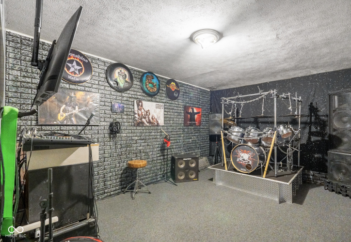 Listing Image 30
