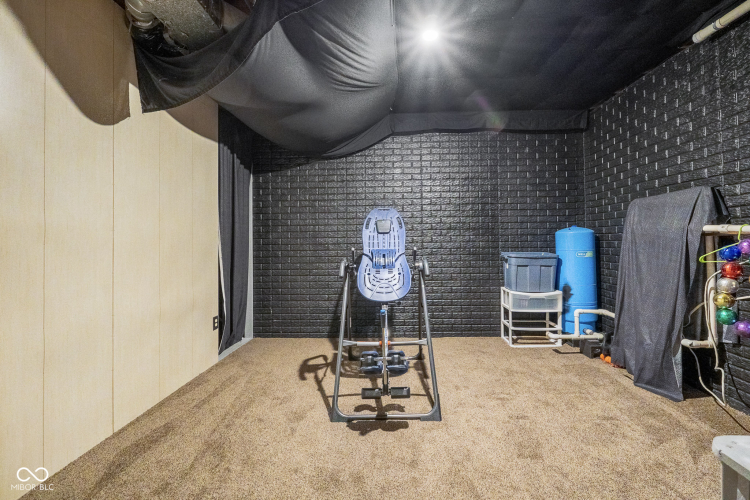 Listing Image 34
