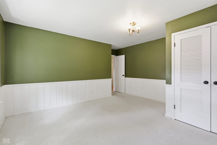 Listing Image 37