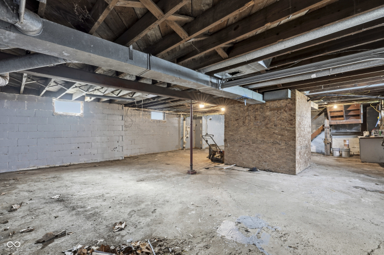 Listing Image 20
