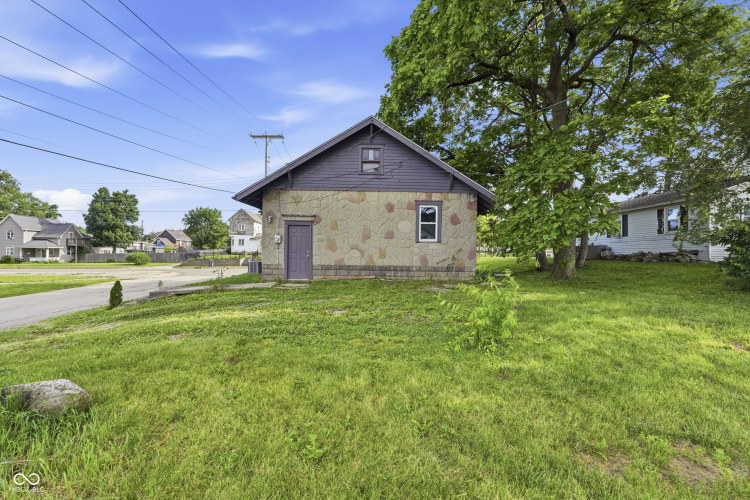 Listing Image 26