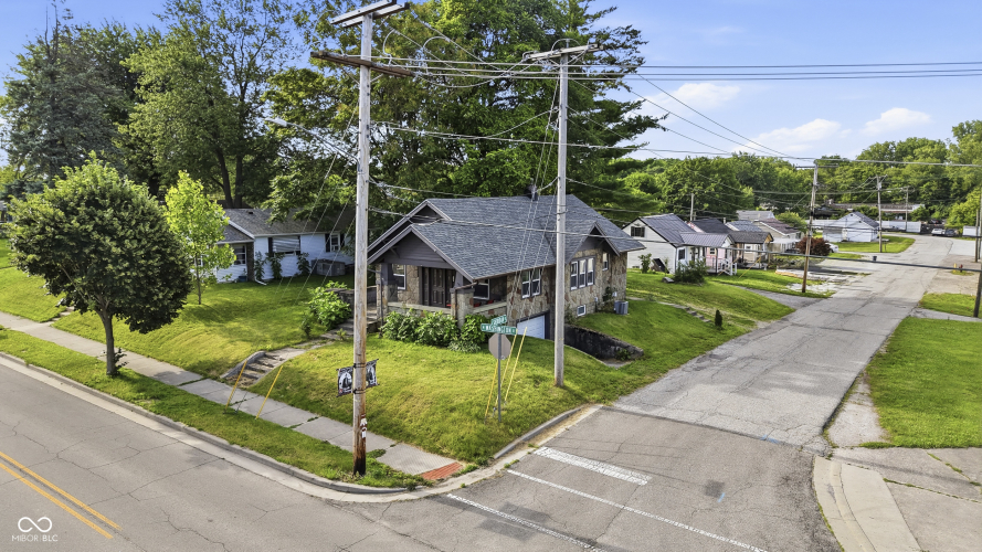 Listing Image 28