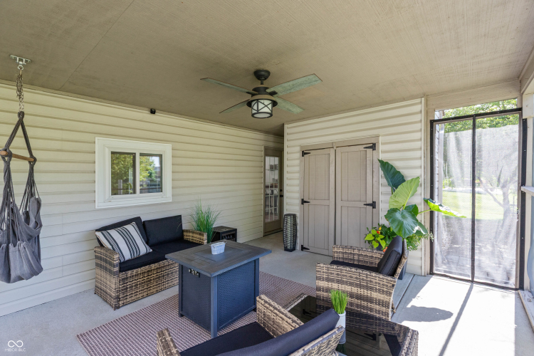 Listing Image 23