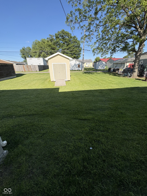 Listing Image 5