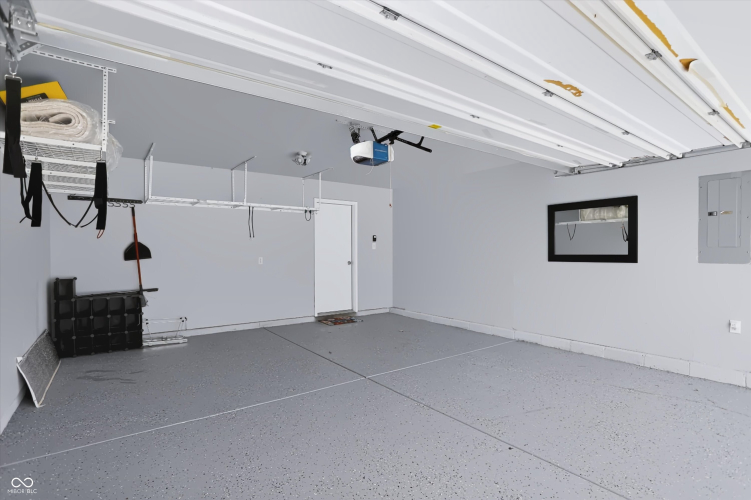 Listing Image 68