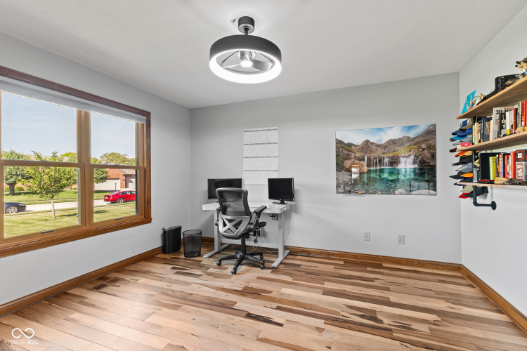 Listing Image 22