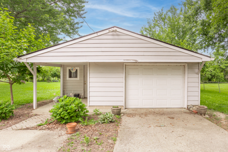 Listing Image 33