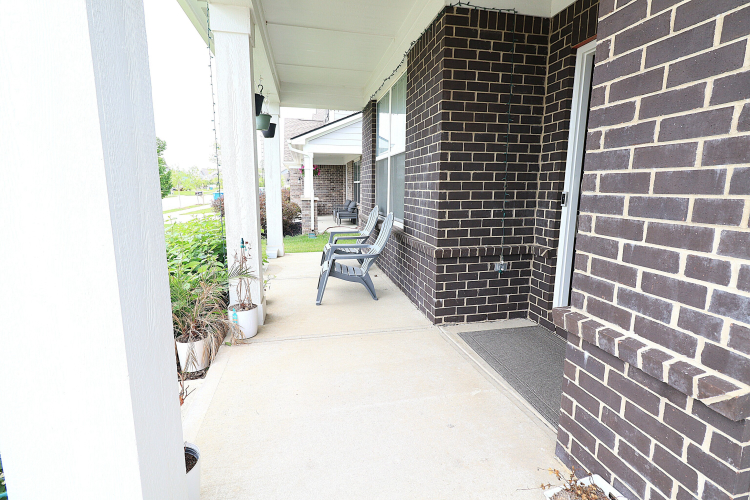 Listing Image 32