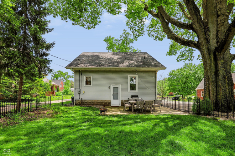 Listing Image 74