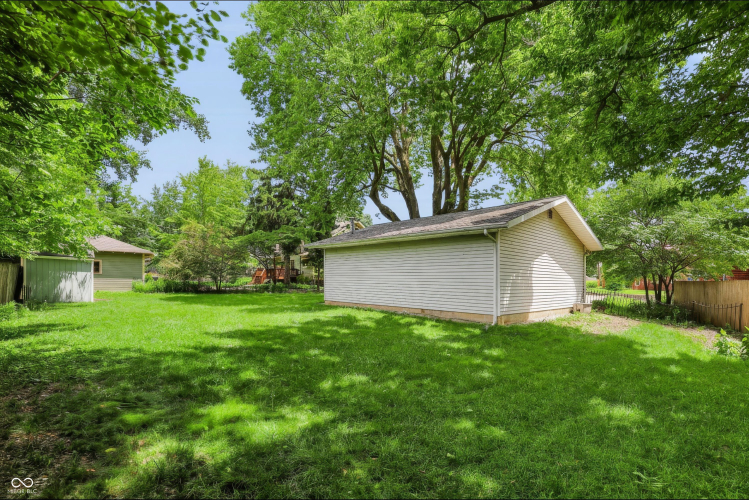 Listing Image 80