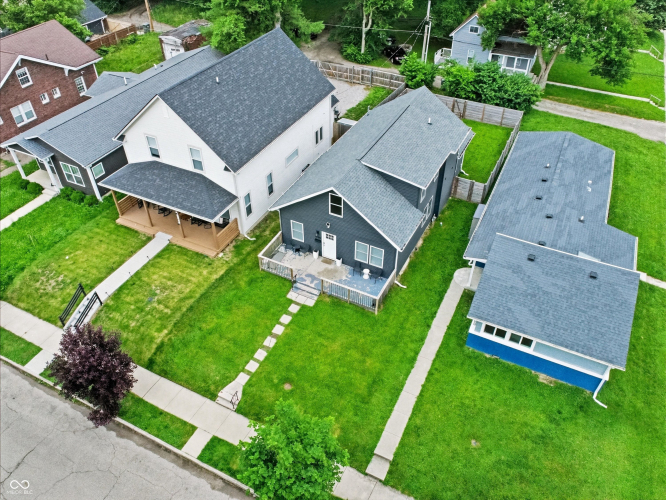 Listing Image 6
