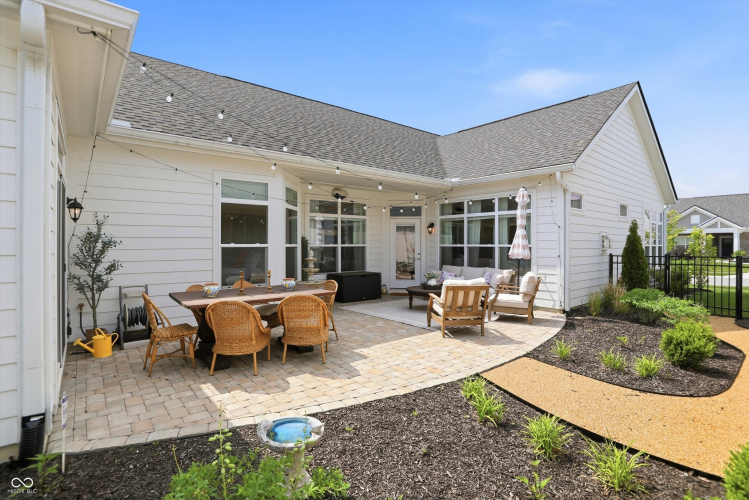 Listing Image 29
