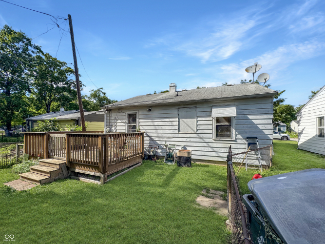 Listing Image 3