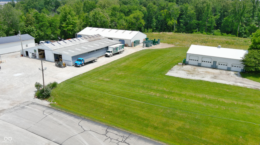 Listing Image 12