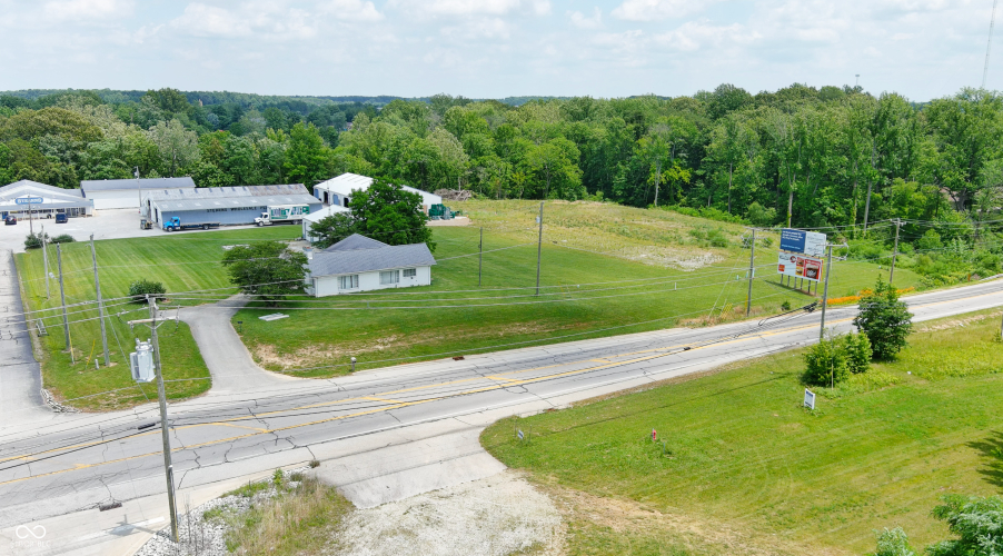 Listing Image 14